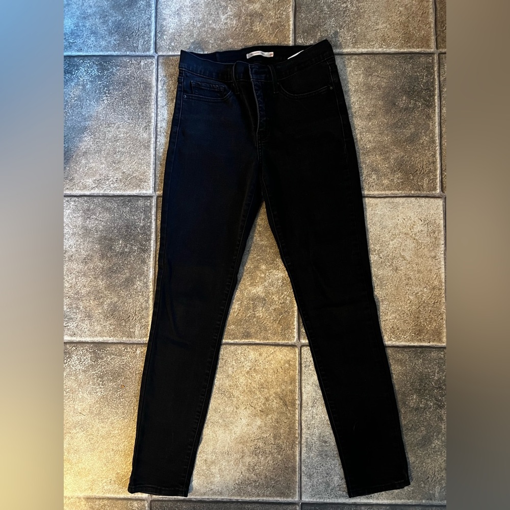 Levi’s Black 311 Shaping Skinny Women's Jean